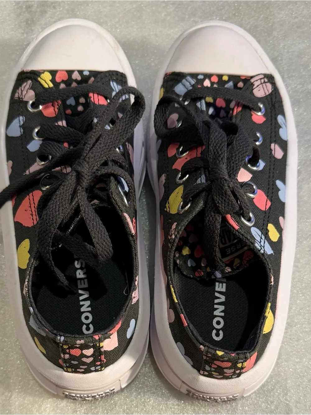 Converse Kids Black Canvas Sneakers with Multicolor Heart Print